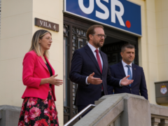 USR refuză susținerea Guvernului Tomac și șansele scad. Cum ar putea influența un vot negativ criza politică și PNRR USR refuză susținerea Guvernului Tomac și șansele scad. Cum ar putea influența un vot negativ criza politică și PNRR