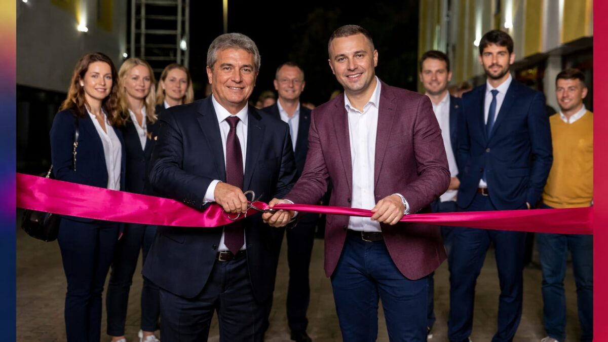 Barca Academy România a fost lansată cu sprijin de la vârful statului Barca Academy România a fost lansată cu sprijin de la vârful statului