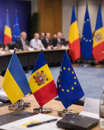 UE deschide negocierile cu Ucraina și Republica Moldova. Ce câștigă România pe flancul estic și ce rămâne în joc UE deschide negocierile cu Ucraina și Republica Moldova. Ce câștigă România pe flancul estic și ce rămâne în joc