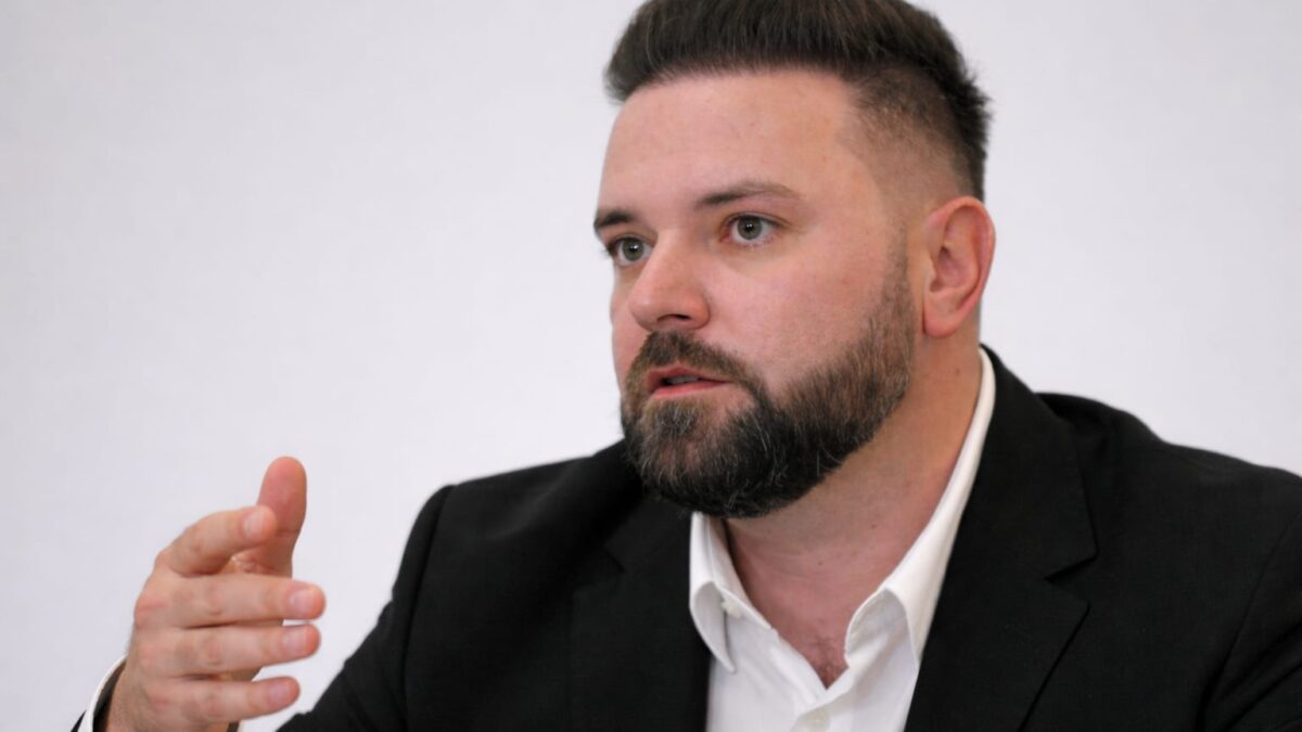 Vlad Popescu Piedone a fost exclus din PUSL alături de 10 aleși. Ce se schimbă în Sectorul 5 și în Consiliul General Vlad Popescu Piedone a fost exclus din PUSL alături de 10 aleși. Ce se schimbă în Sectorul 5 și în Consiliul General