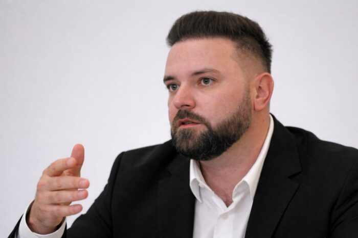 Vlad Popescu Piedone a fost exclus din PUSL alături de 10 aleși. Ce se schimbă în Sectorul 5 și în Consiliul General Vlad Popescu Piedone a fost exclus din PUSL alături de 10 aleși. Ce se schimbă în Sectorul 5 și în Consiliul General