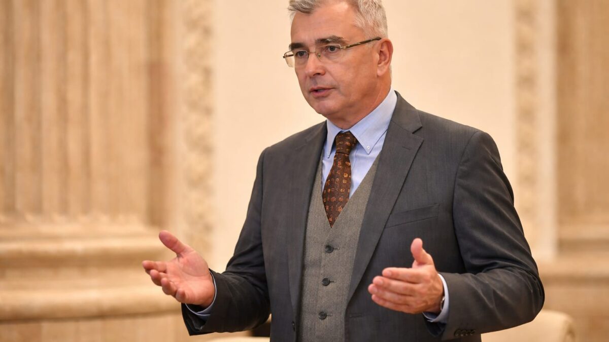 AUR refuză să voteze Guvernul Veștea, o decizie care închide una dintre puținele variante de majoritate