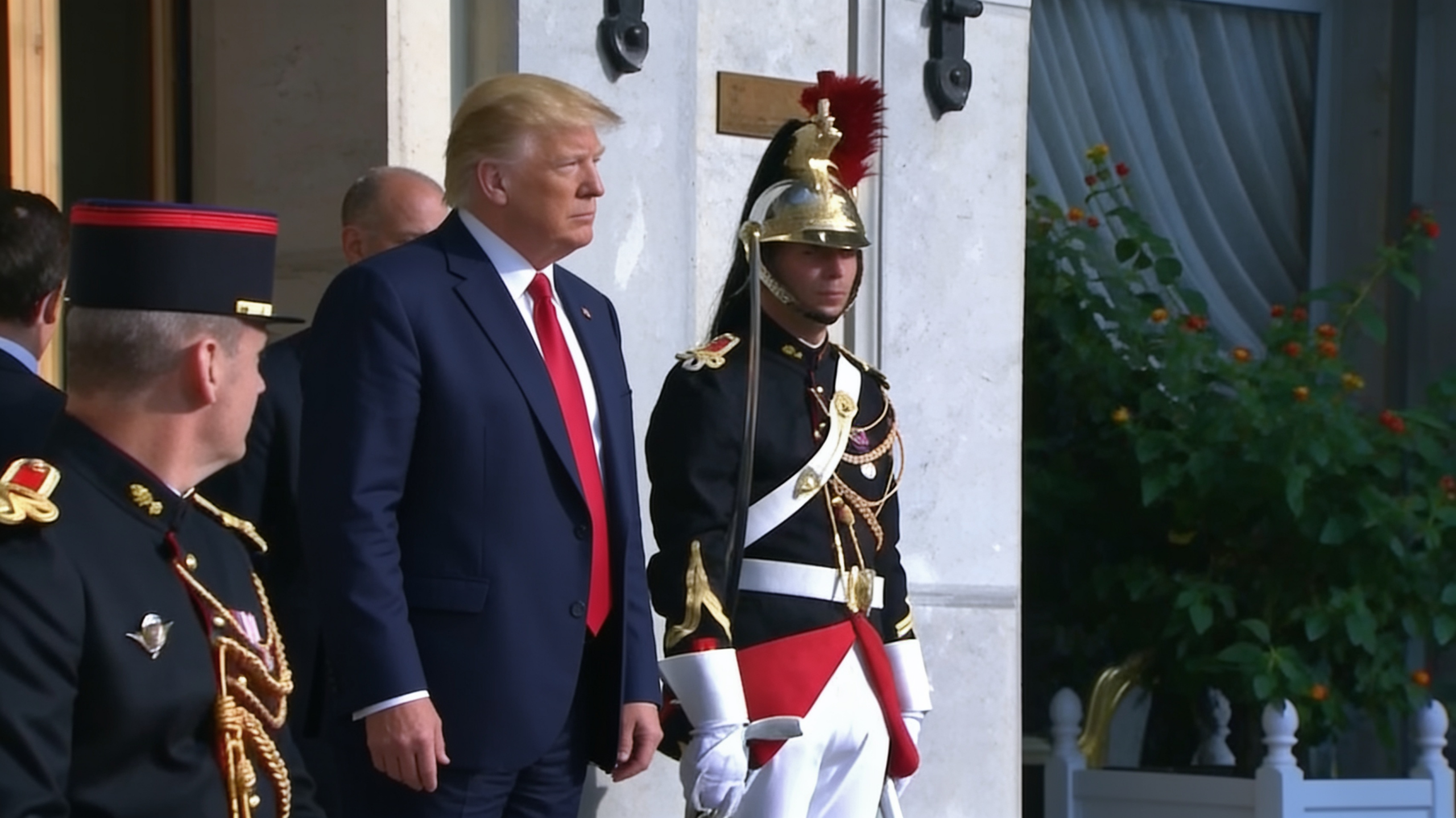 Donald Trump merge de luni la summitul G7 din Franța. Ce miză are întâlnirea cu Volodimir Zelenski pentru România
