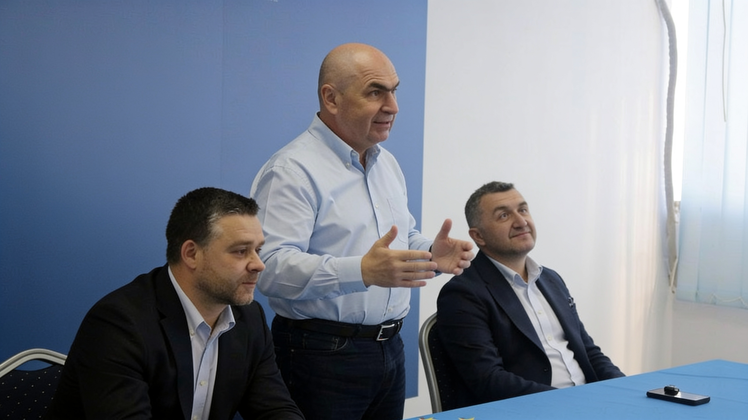 Guvernul a depășit termenul de 90 de zile pentru alegerile din Sectorul 6. Cum poate rămâne interimarul până în 2028