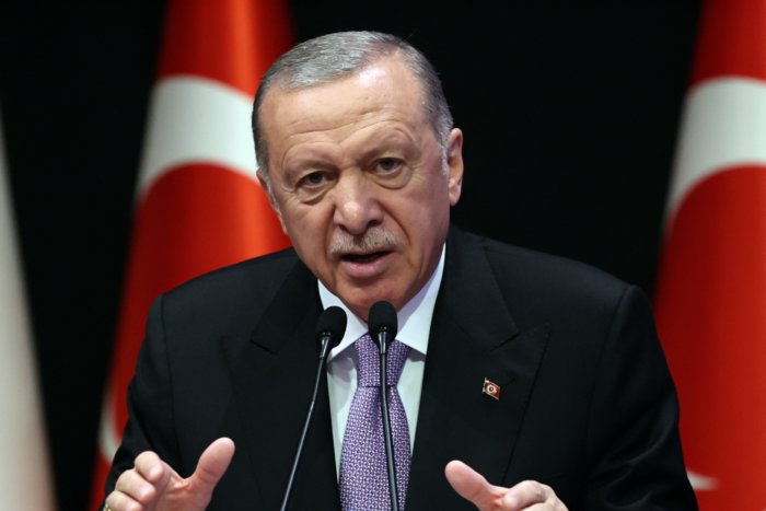 Erdogan îl compară pe Netanyahu cu Hitler. Declarația arată o nouă escaladare a tensiunilor Turcia-Israel Erdogan îl compară pe Netanyahu cu Hitler. Declarația arată o nouă escaladare a tensiunilor Turcia-Israel