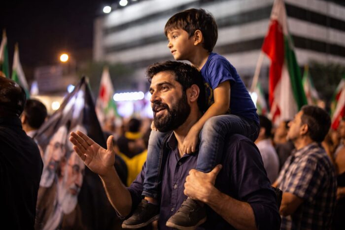 Strâmtoarea Hormuz se redeschide după acordul dintre Statele Unite și Iran. Programul nuclear rămâne nerezolvat Strâmtoarea Hormuz se redeschide după acordul dintre Statele Unite și Iran. Programul nuclear rămâne nerezolvat