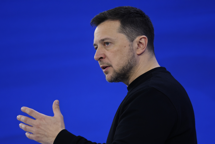 Starlink și companiile lui Elon Musk devin ținte militare pentru Iran. Cum crește riscul regional