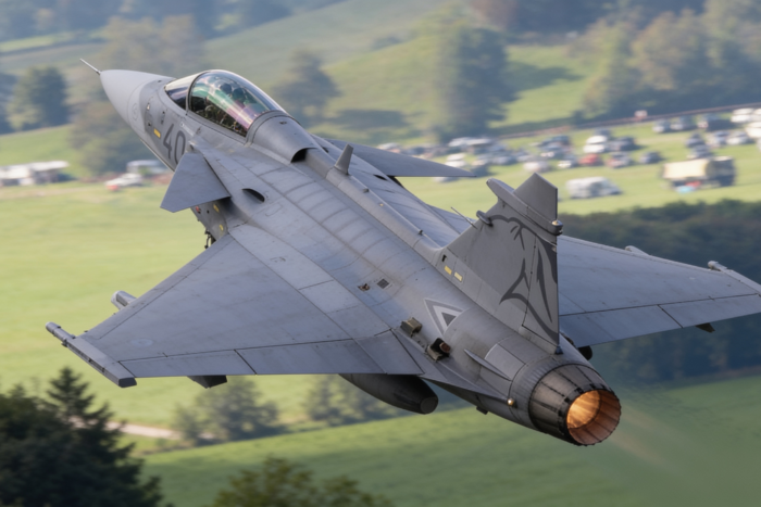 Un Airbus A321 cu sute de pasageri a fost interceptat de Gripen în Ungaria. Ce a declanșat alerta maximă NATO Un Airbus A321 cu sute de pasageri a fost interceptat de Gripen în Ungaria. Ce a declanșat alerta maximă NATO