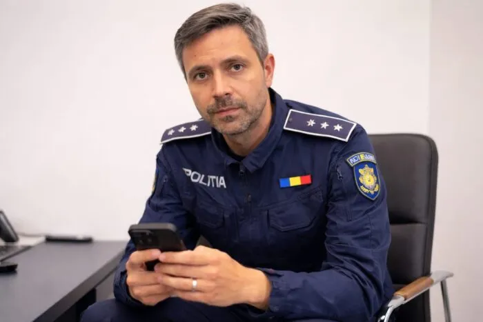 Bogdan Ghebaur a fost sunat de un escroc care i-a folosit chiar numele. Ce arată cazul filmat despre noua fraudă