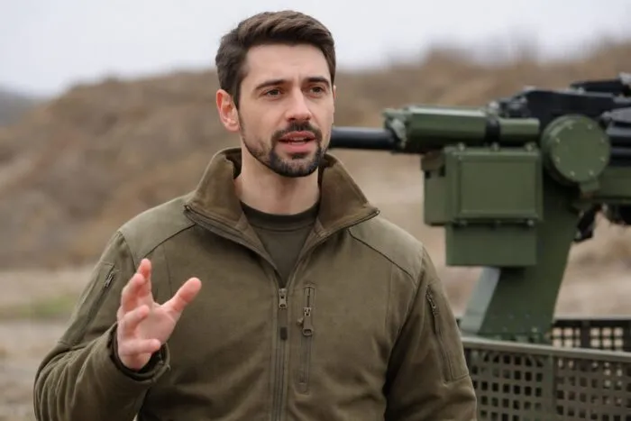 Cum încearcă Ucraina să își ferească soldații de focul direct cu ajutorul unor tancuri mici robotizate