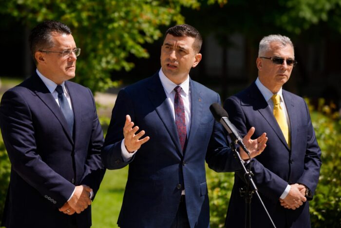 AUR la guvernare, avertismentul lui Andrei Țăranu despre presă, ONG-uri și libertăți civile AUR la guvernare, avertismentul lui Andrei Țăranu despre presă, ONG-uri și libertăți civile