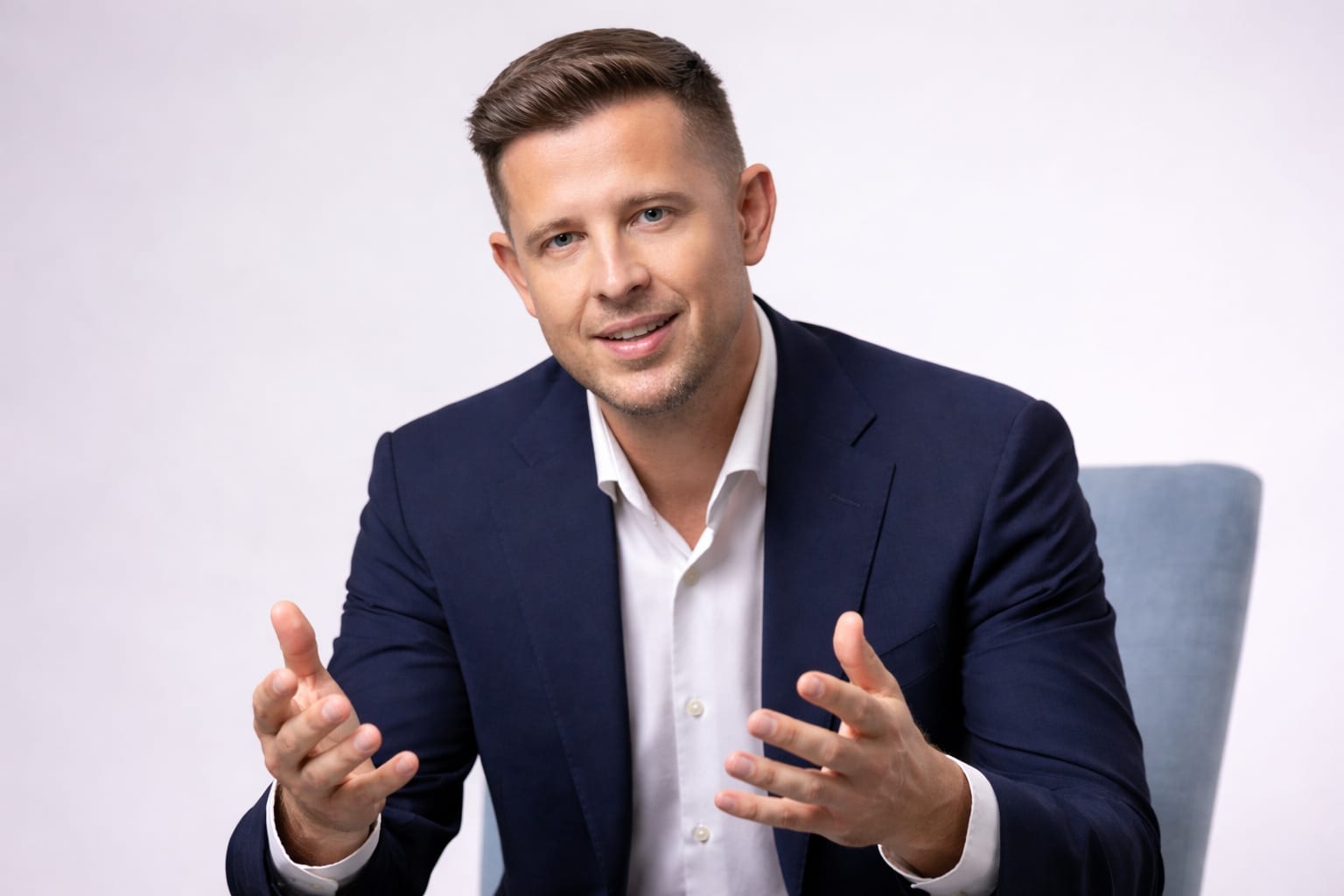 Hubert Thuma acuză că moțiunea lui Ilie Bolojan USR-izează PNL. Ce schimbări reclamă înaintea Congresului