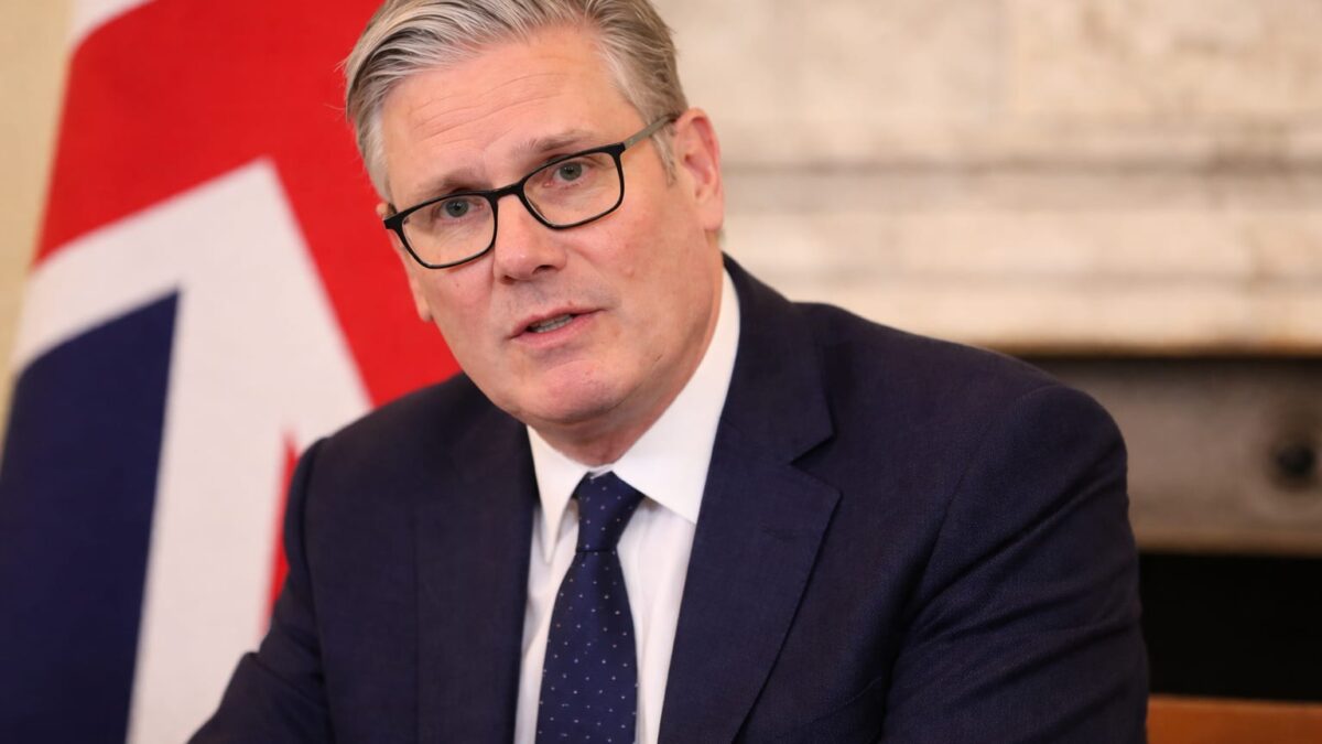 Un român și un ucrainean, condamnați la Londra pentru incendiile legate de Keir Starmer Un român și un ucrainean, condamnați la Londra pentru incendiile legate de Keir Starmer