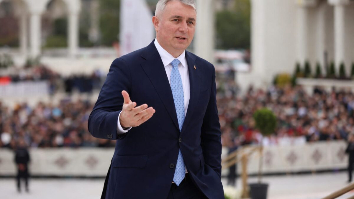 Lucian Bode refuză să demisioneze din PNL. Fostul ministru reclamă o "nouă viziune liberală" incompatibilă