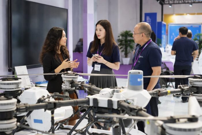 Taiwanul își pregătește civilii pentru drone. Ce este în joc pentru securitate și economia globală Taiwanul își pregătește civilii pentru drone. Ce este în joc pentru securitate și economia globală
