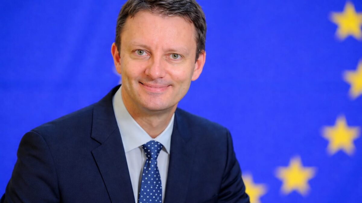 PNL refuză varianta Sorin Grindeanu și prelungește criza guvernului. Cine pierde din blocajul politic