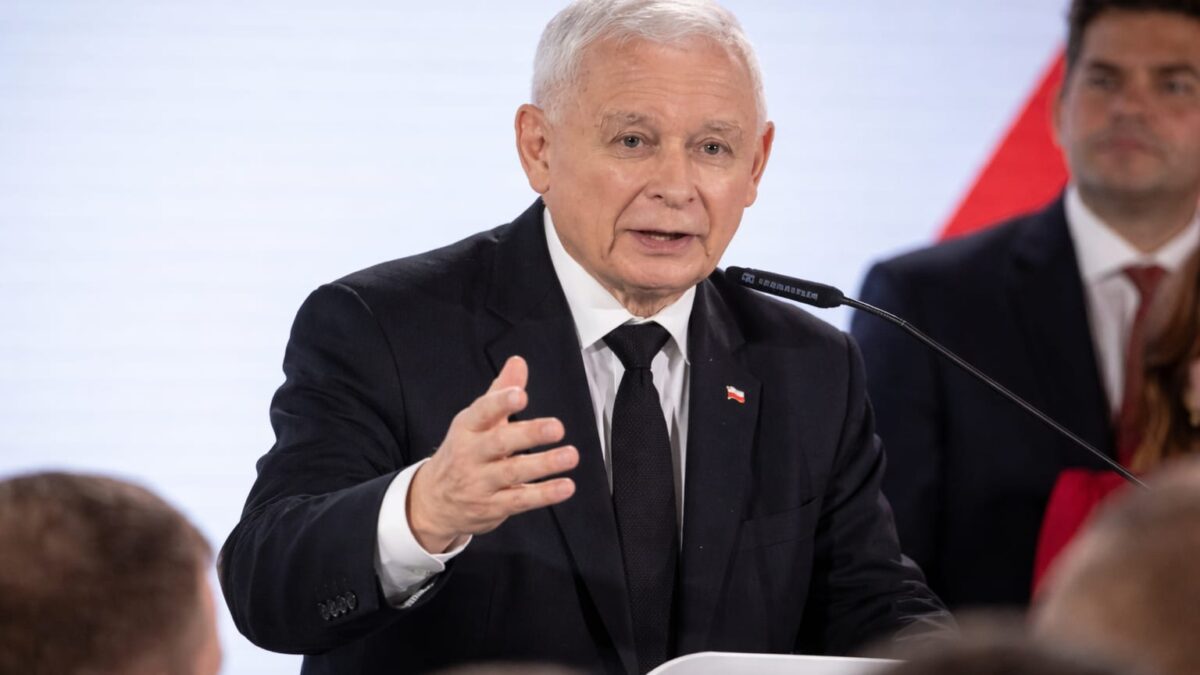 Jarosław Kaczyński vrea blocarea negocierilor UE cu Ucraina. O ruptură regională ar afecta sprijinul acordat Kievului