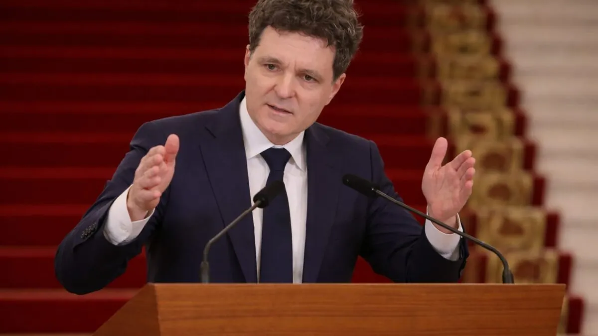 Președintele Nicușor Dan critică blocajul la Vila Lac.