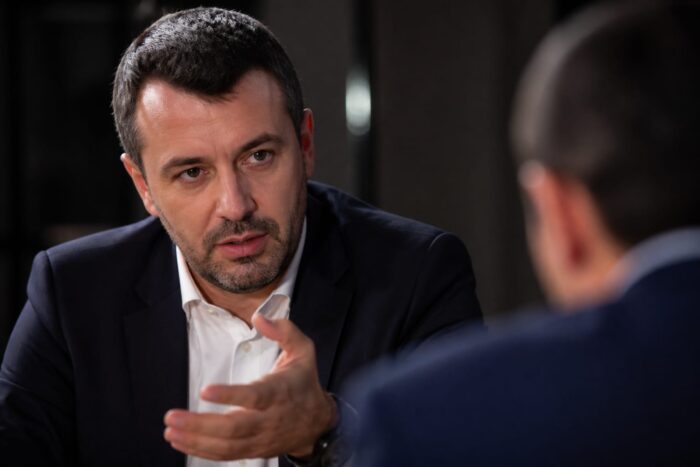 Răzvan Dumitrescu se alătură Gândul pentru un proiect online Răzvan Dumitrescu se alătură Gândul pentru un proiect online
