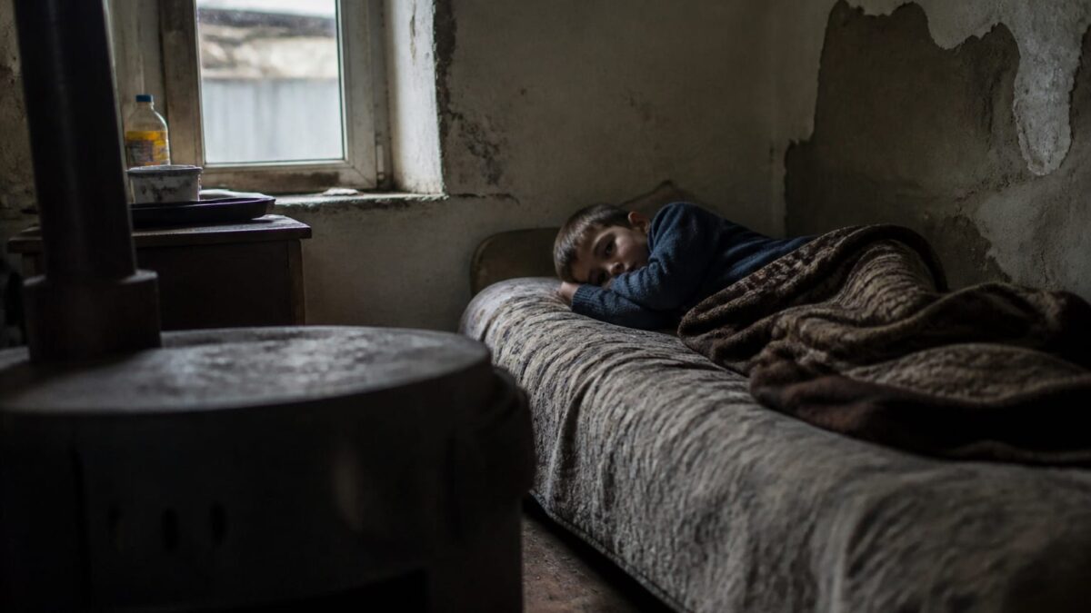3,468 milioane de români trăiau în sărăcie în 2025. Cine sunt categoriile cele mai afectate