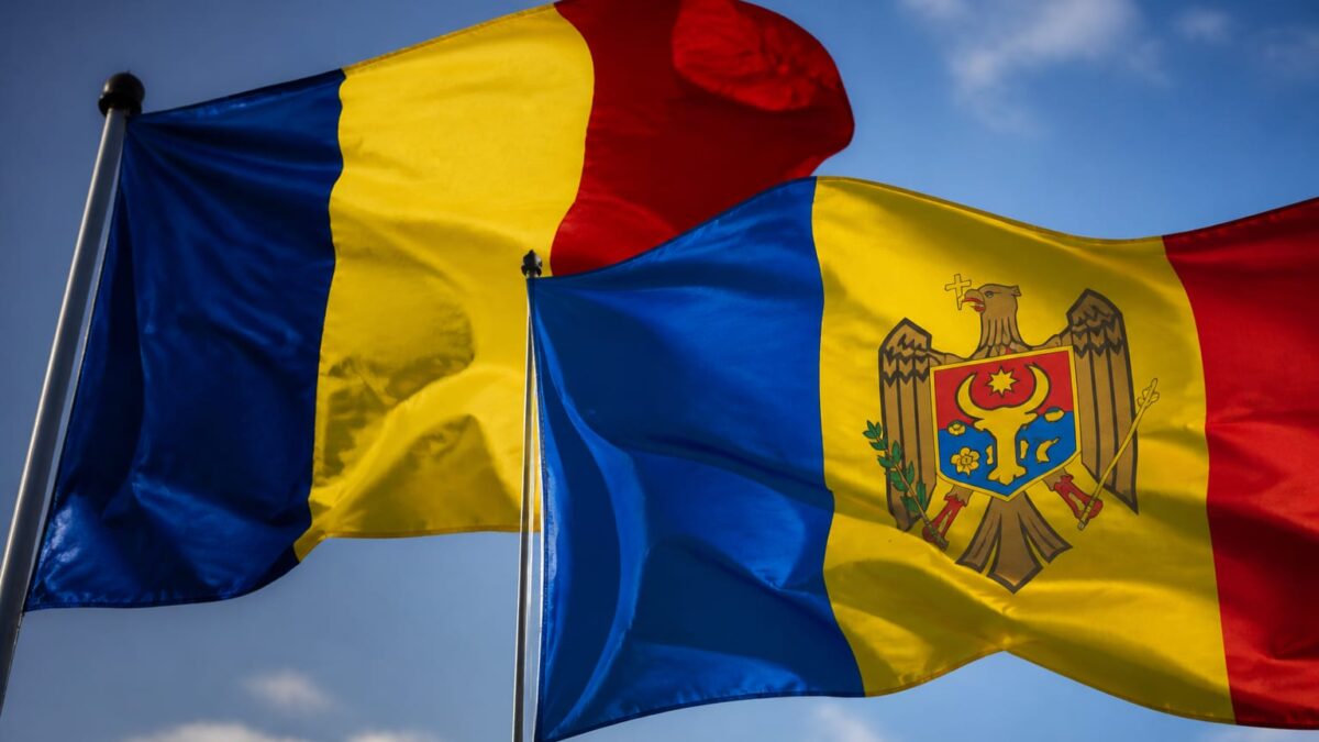 Tema unirii revine pe agenda publică fără vot în plen. Ce efect real are acum pentru România și Republica Moldova