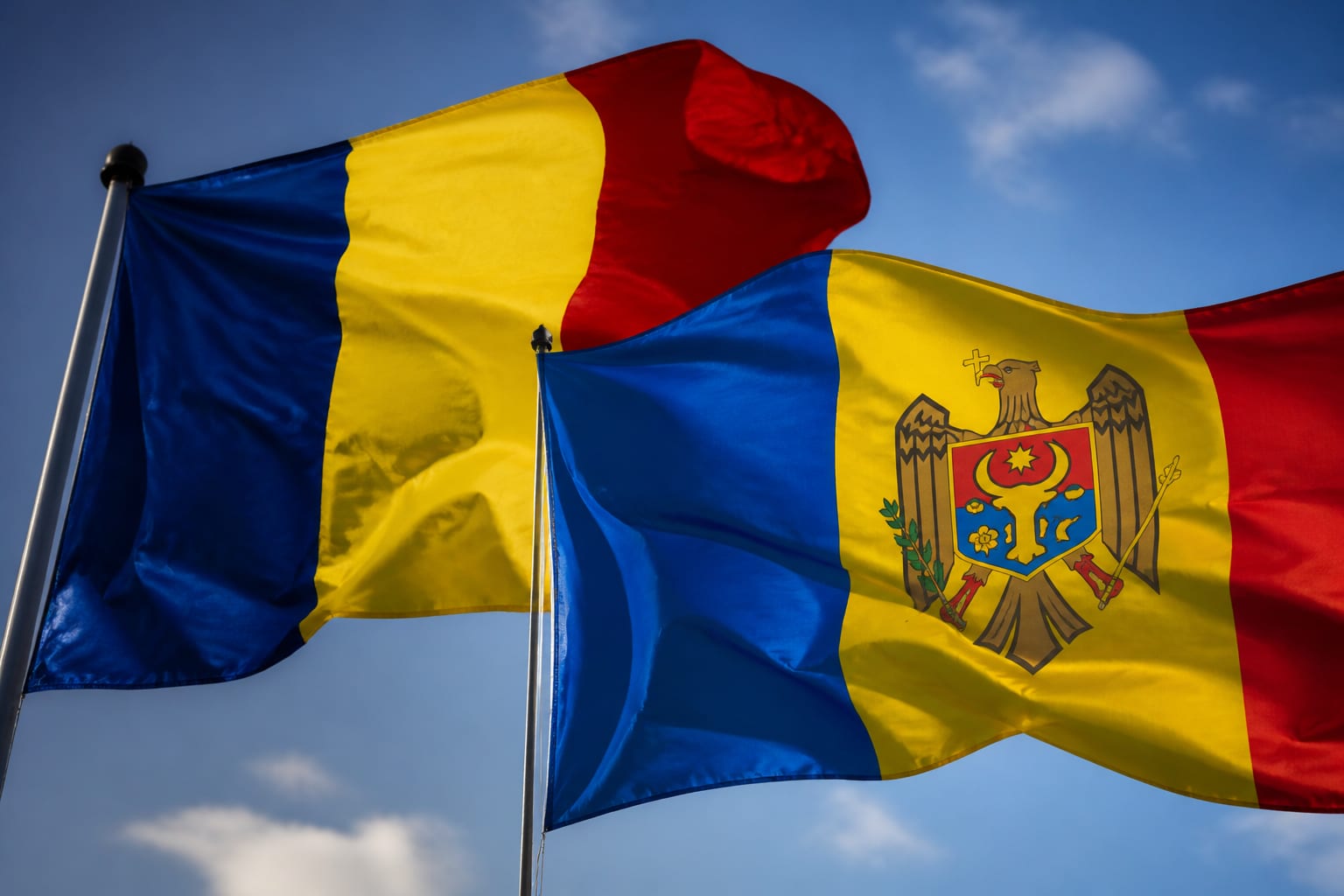 Tema unirii revine pe agenda publică fără vot în plen. Ce efect real are acum pentru România și Republica Moldova