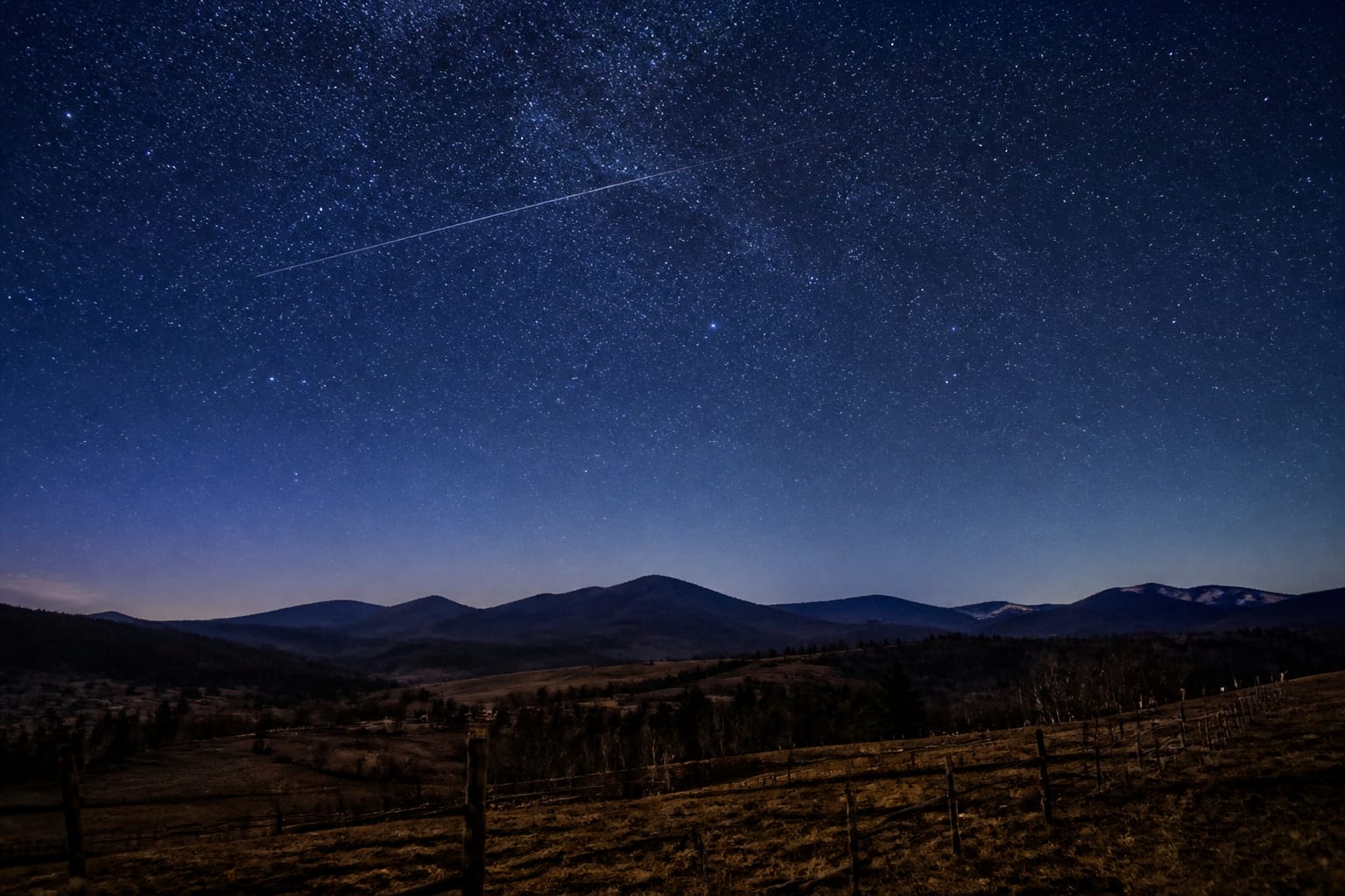Asteroidul Apophis trece la 30.600 km de Pământ pe 13 aprilie 2029. Cum va fi văzut din România cu ochiul liber?