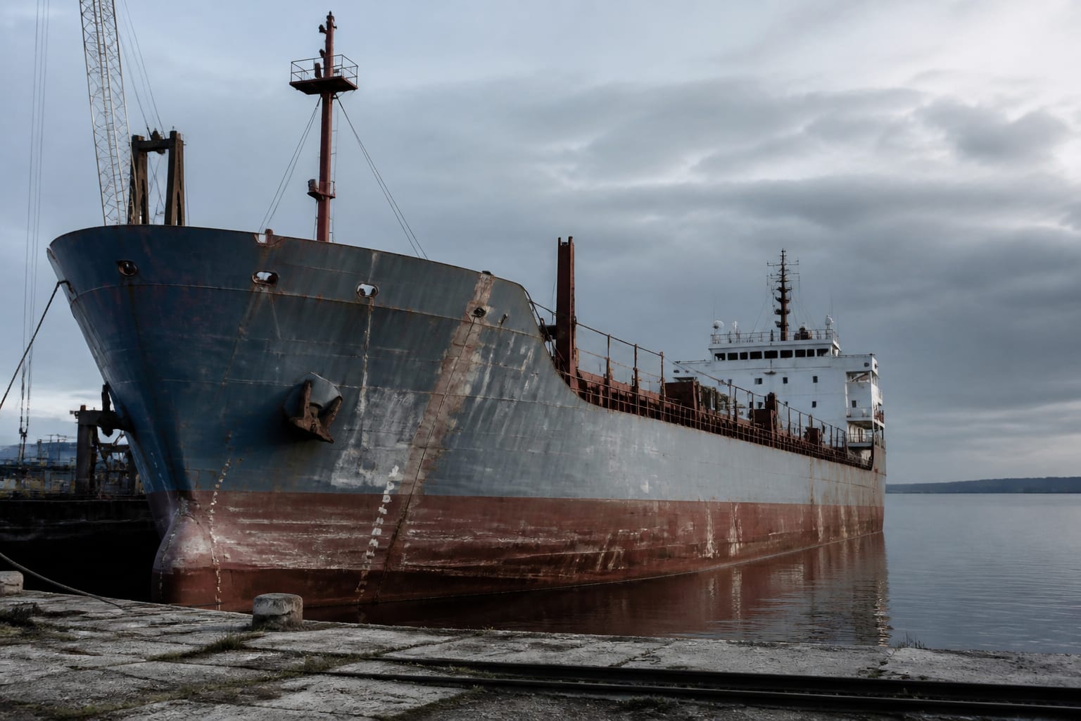 Atacul ucrainean asupra unei nave iraniene în Marea Caspică „nu poate rămâne fără răspuns”, spune Abbas Araghchi