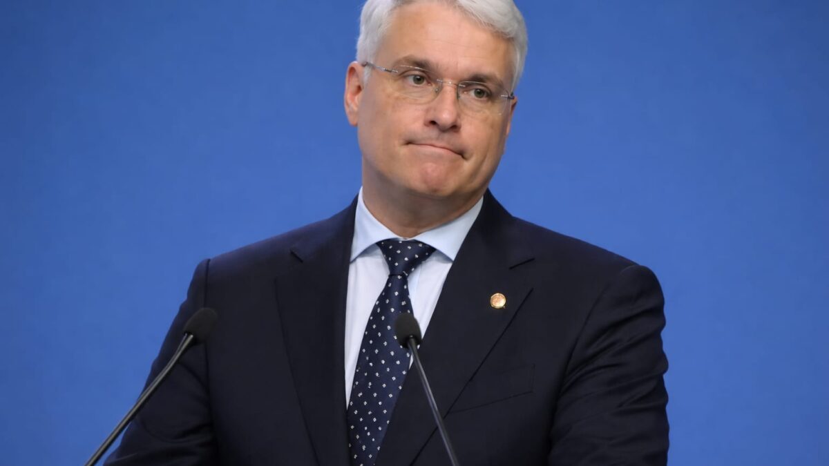 Dragoș Pîslaru vilă RA-APPS, Dragoș Pîslaru a primit o vilă RA-APPS pe Șoseaua Kiseleff