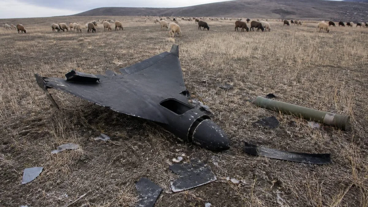 dronă Shahed doborâtă Buzău, 340 de oi, un tub de rachetă și o dronă doborâtă la 200 de metri de casele din Padina