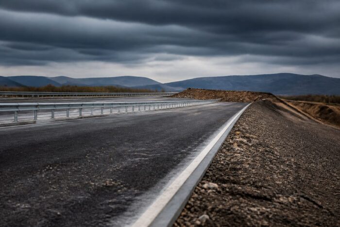 Autoritățile nu au inaugurat niciun kilometru de drum rapid în șase luni din 2026.