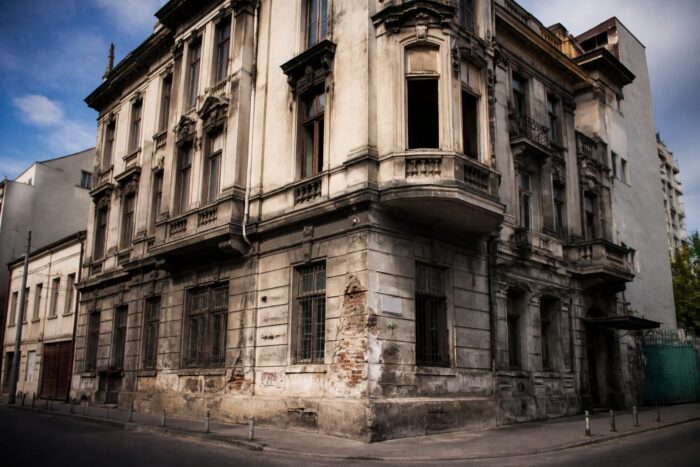Peste 6.000 de clădiri din București intră în evaluare seismică vizuală evaluare seismică București
