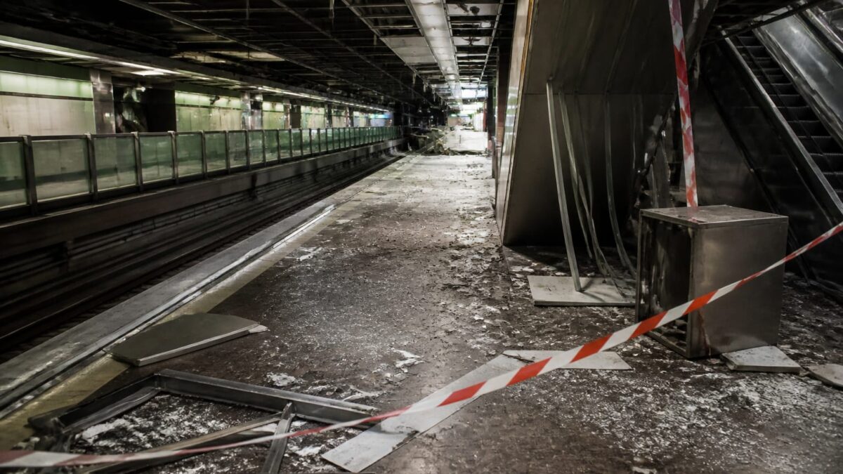 explozie metrou Barcelona, Opt muncitori răniți la metroul din Barcelona, doi în stare gravă