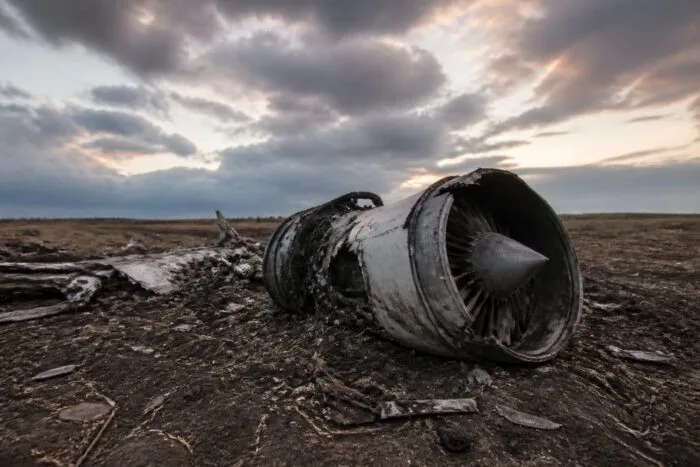 F-16 doborât Su-35, Generalul Dan Caine a declarat că un F-16 ucrainean a doborât un Su-35 rusesc, o premieră militară