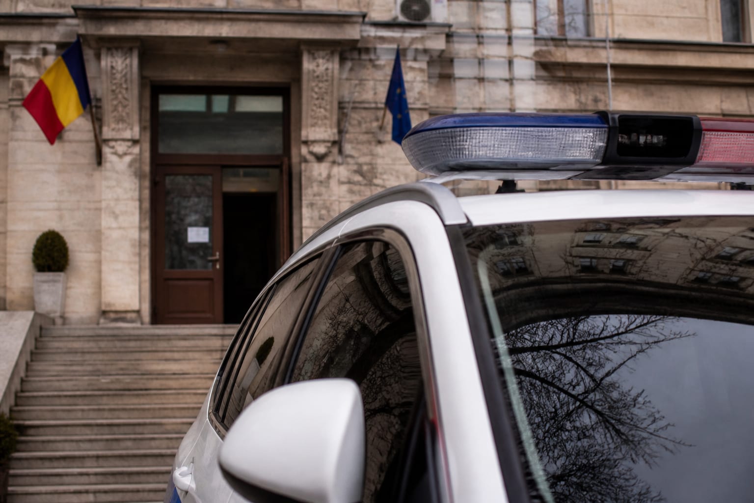 Nouă foști polițiști de la Secția 16 află pe 9 iulie decizia definitivă.