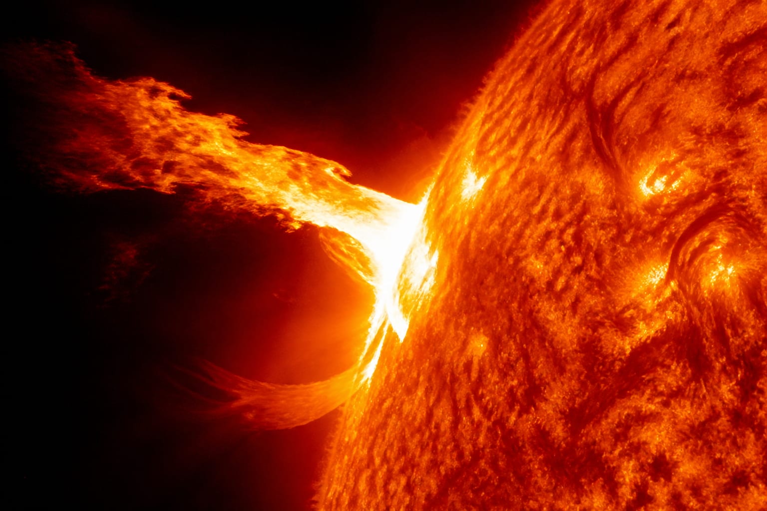 Un studiu Nature răstoarnă o presupusă limită a furtunilor solare