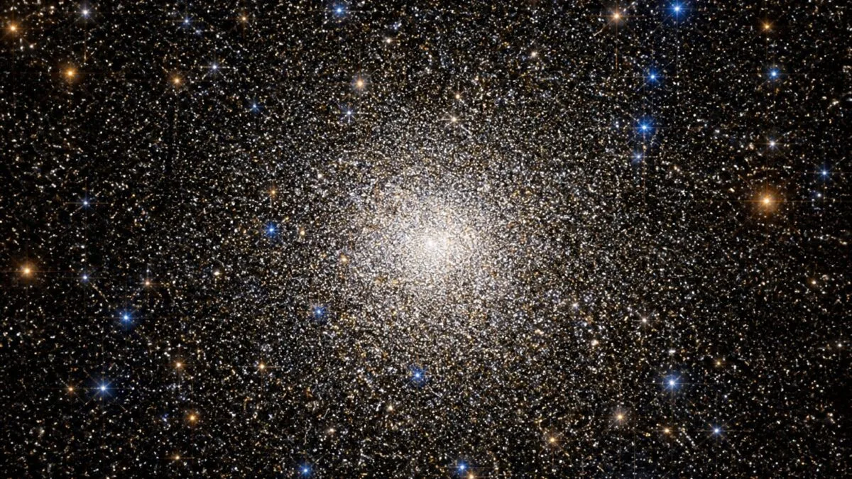 gaură neagră Omega Centauri, Prima din 10.000 de găuri negre anticipate în Omega Centauri a fost identificată