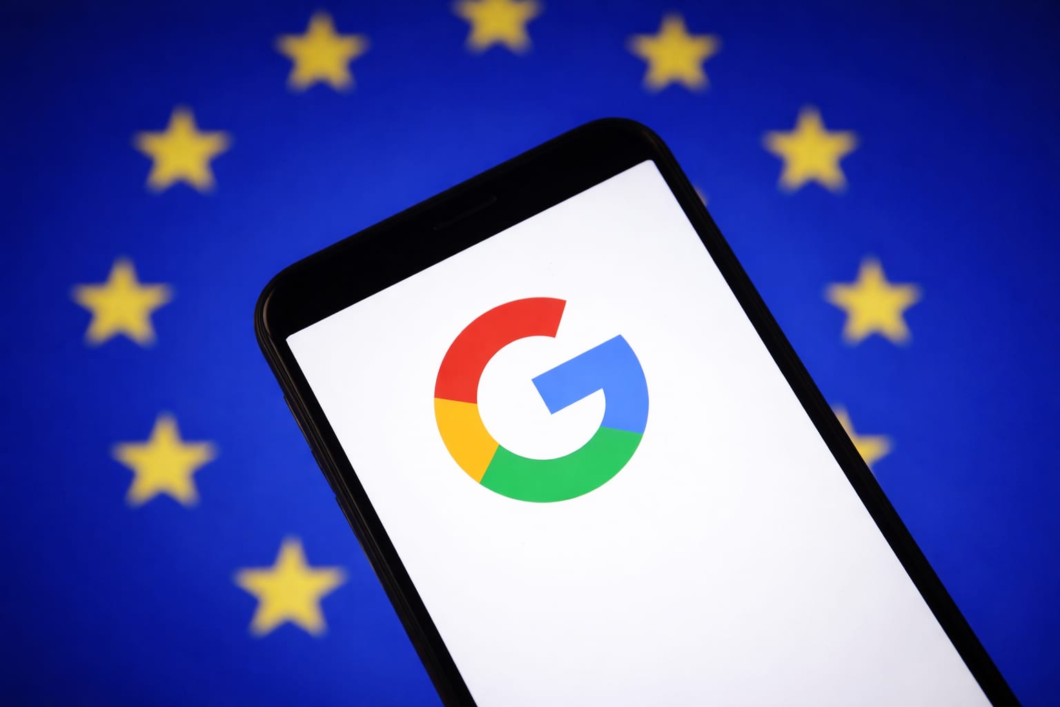 Comisia Europeană a amendat Google cu 890 de milioane de euro