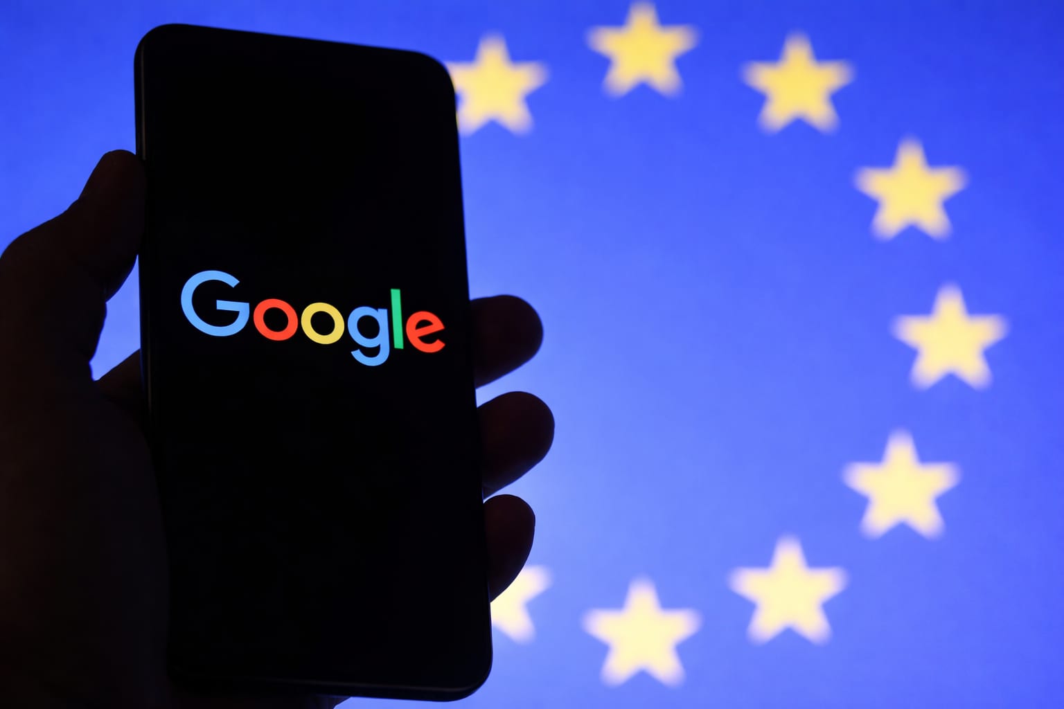 890 de milioane de euro pentru Google. Funcțiile pe care compania spune că europenii le-ar putea pierde după decizia UE