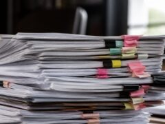 Documentele CJ Bihor îl contrazic pe Ilie Bolojan în cazul asociației lui Viorel Pașca.