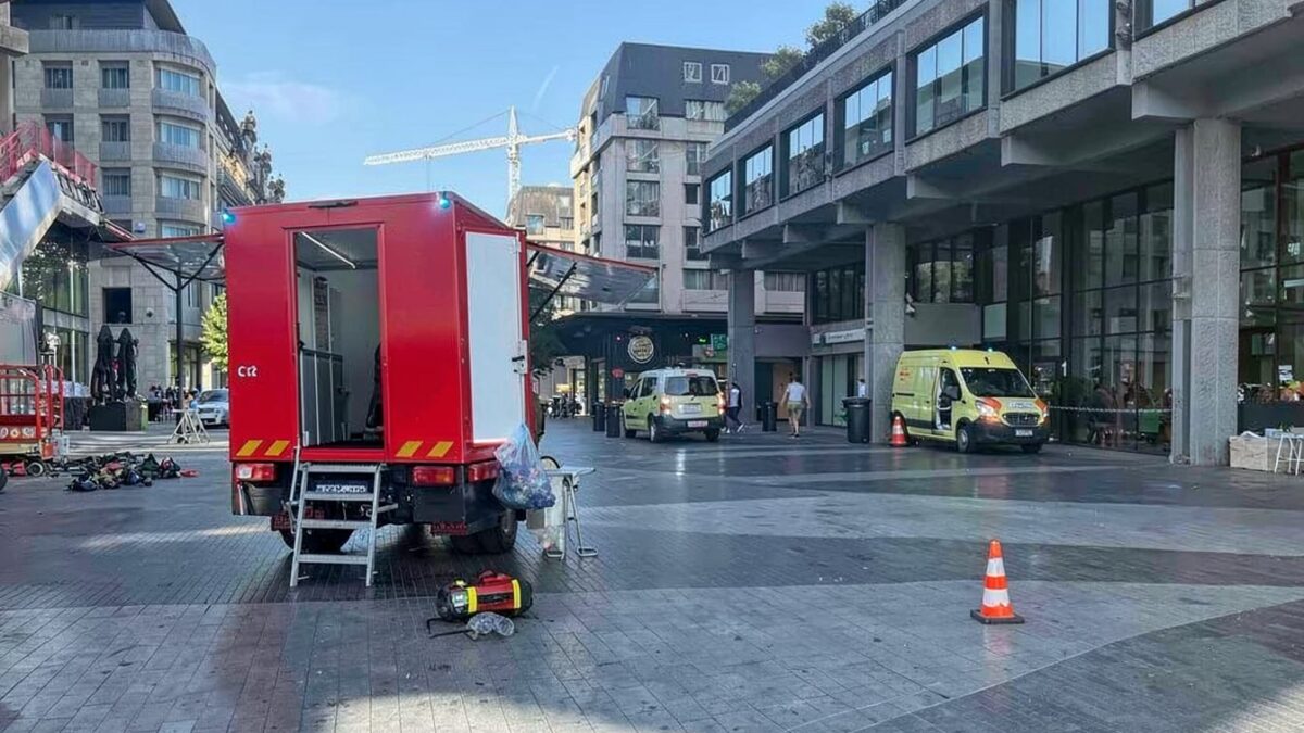 incendiu Bruxelles români, Doi români, victime ale incendiului de la clădirea OXY din Bruxelles