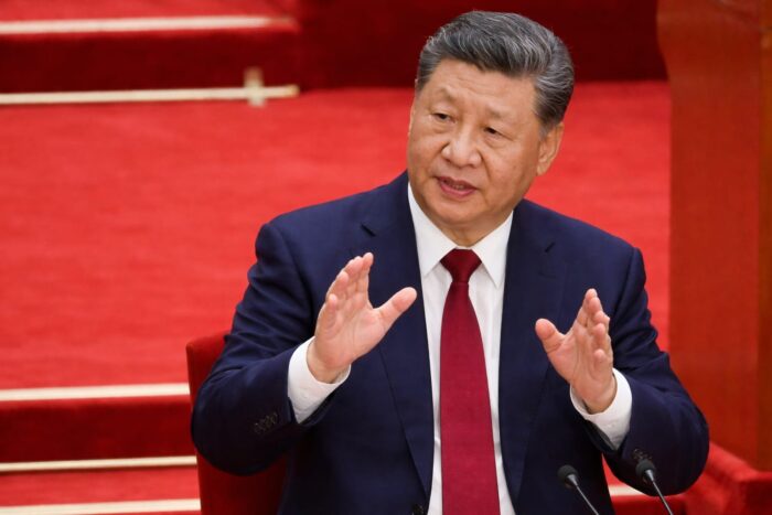 Inteligență Artificială China, China încearcă să scrie regulile AI cu 29 de state și produse mai ieftine, în timp ce SUA
