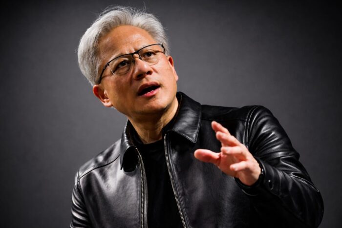 Jensen Huang inteligență artificială, Jensen Huang critică liderii AI care alarmează publicul