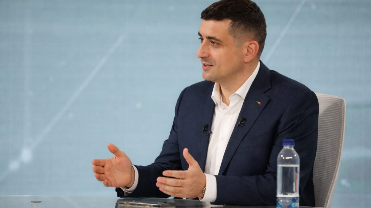 George Simion. AUR nu votează Legea salarizării unitare. George Simion. AUR nu votează Legea salarizării unitare.