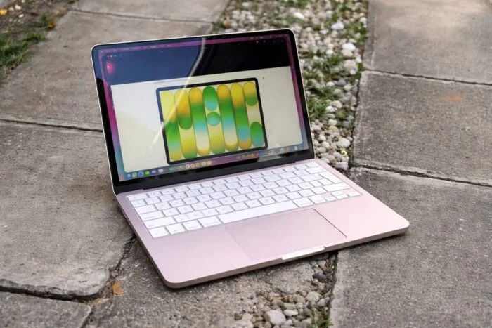 MacBook Pro ecran tactil, Apple ar putea lansa MacBook Pro cu ecrane tactile în octombrie 2026