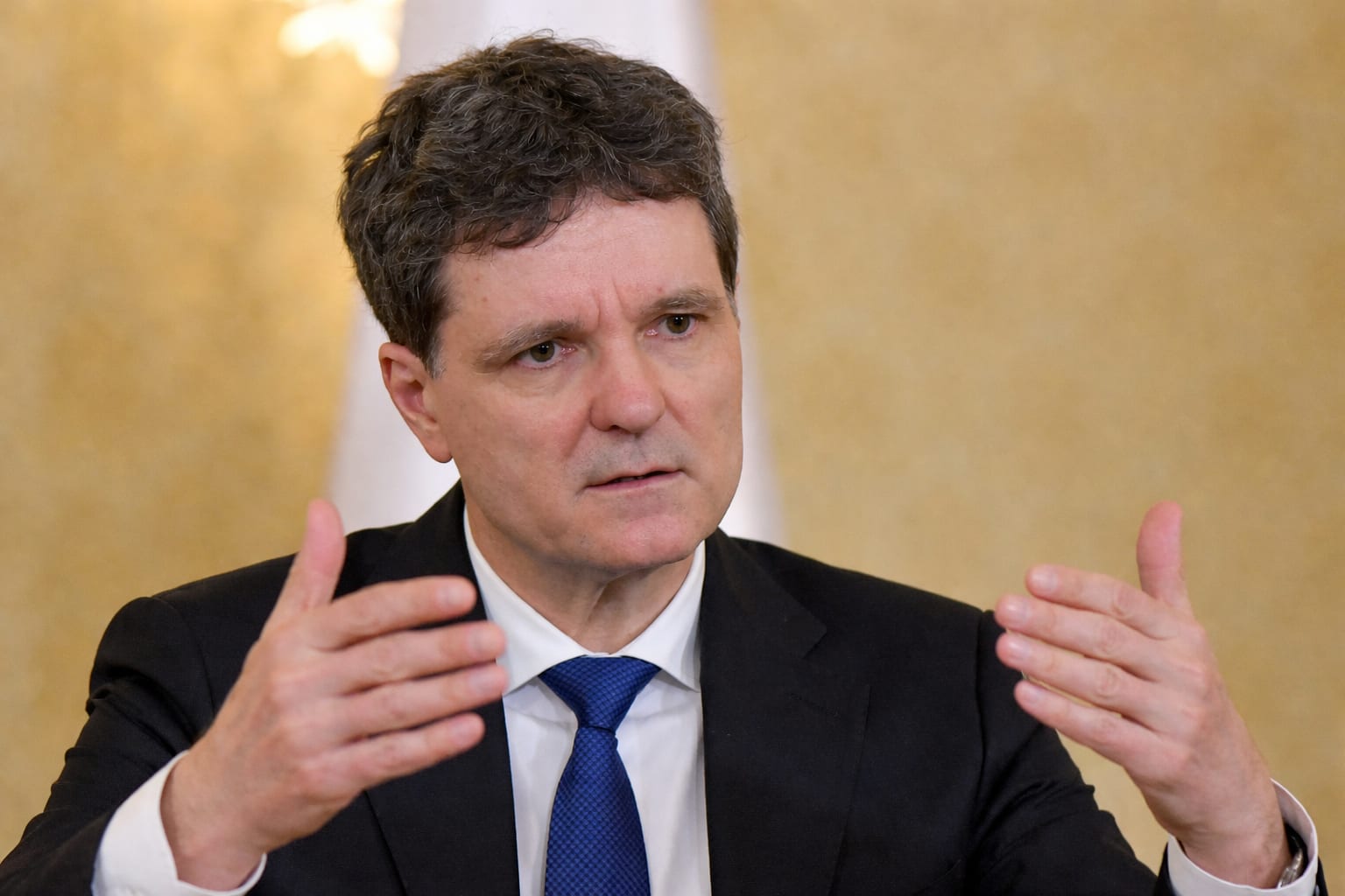 Newsmax, Nicușor Dan și contractul de lobby american. Cum își leagă România proiectele strategice de SUA