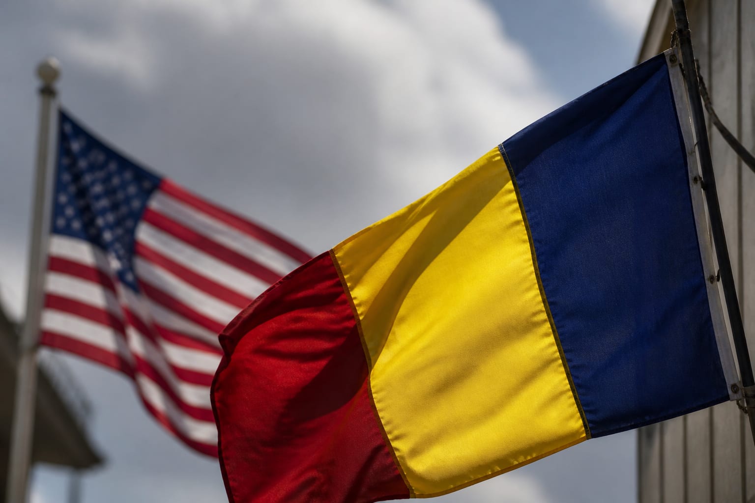 România nu mai are voie să confunde reevaluarea americană cu o garanție eternă