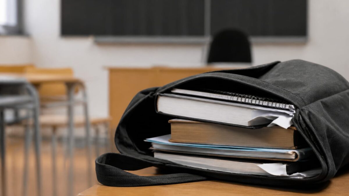Statul nu mai are voie să trateze exodul profesorilor ca pe o simplă negociere profesorii la limita rezistenței