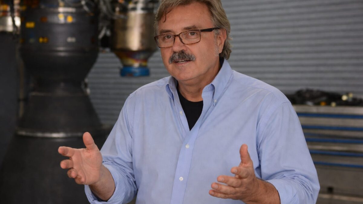 profit SpaceX Starlink, Bogdan Marcu, inginerul român care a proiectat motoarele Falcon 9, descrie noua miză a cursei