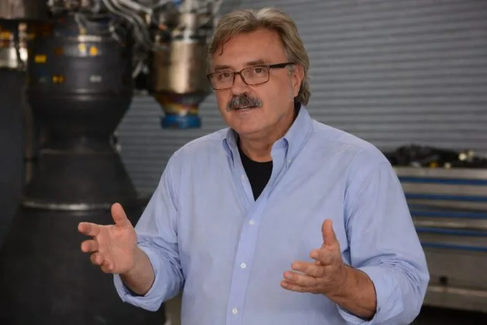 profit SpaceX Starlink, Bogdan Marcu, inginerul român care a proiectat motoarele Falcon 9, descrie noua miză a cursei